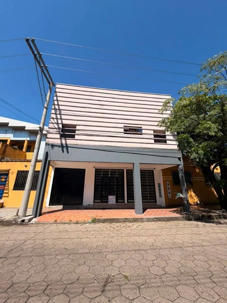 Casa de uso comercial en venta en la Zona Oeste, 438,5 m²: foto 1 de 16