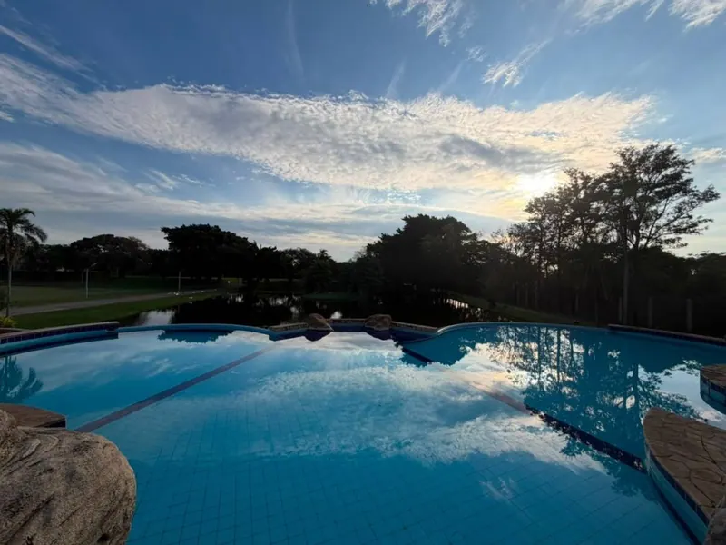 Terreno de 1.360 m² en venta en el condominio Polo Country, Warnes: foto 3 de 11