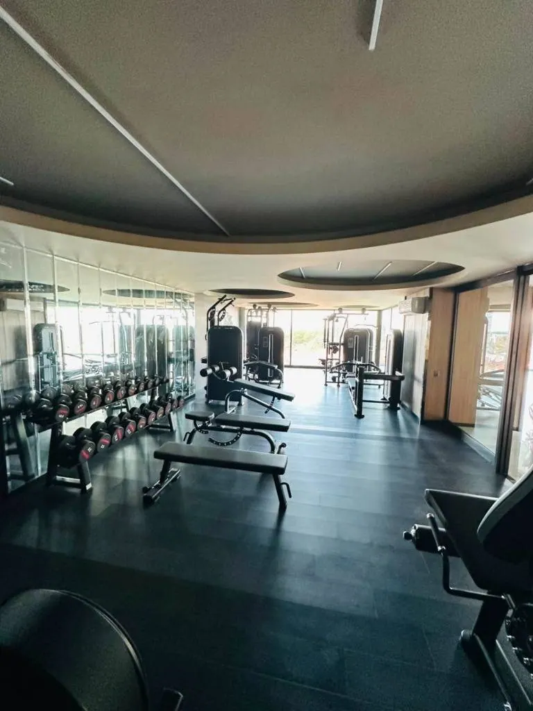 Monoambiente con balcón en venta en Sky Tower, Equipetrol: foto 3 de 8