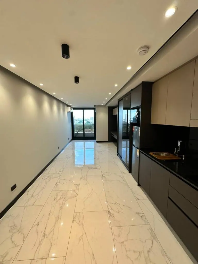 Monoambiente con balcón en venta en Sky Tower, Equipetrol: foto 7 de 8