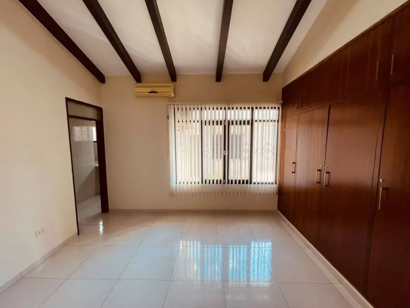 Casa de 251 m² en alquiler para oficinas en el Centro: foto 11 de 22