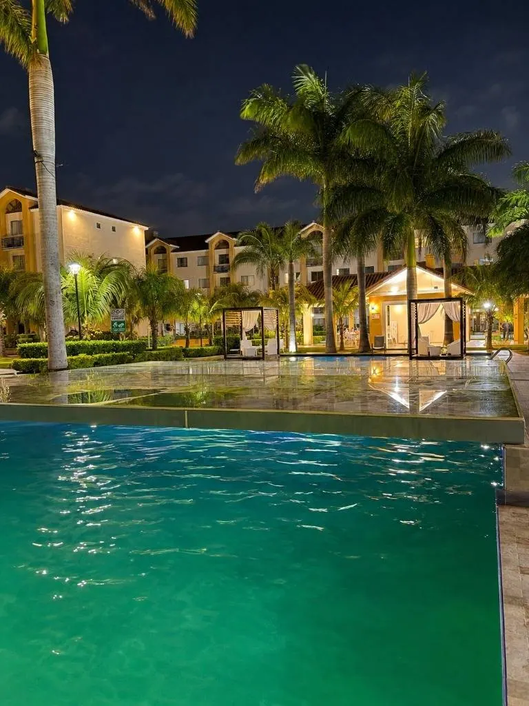 Departamento en planta baja en venta en el Condominio Club Piazza: foto 1 de 25