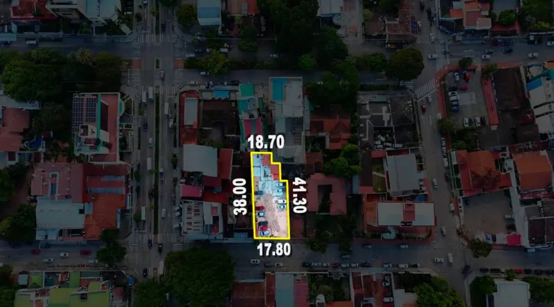 Terreno en esquina de 686 m² en venta en el Centro, René Moreno: foto 5 de 7