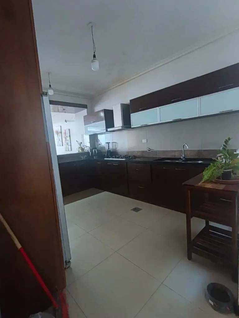 Casa de 4 dormitorios en venta en la Av. Alemana, Zona Norte: foto 8 de 9