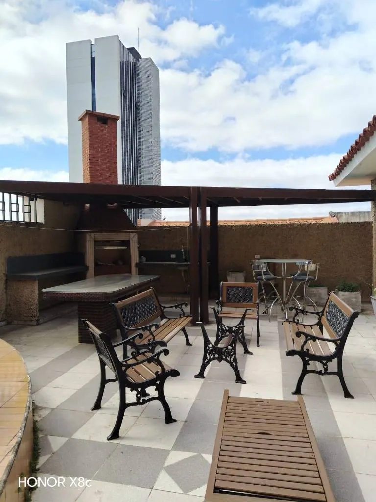 Furnished 322 m² apartment for sale in the Vista Bella gated community: foto 12 de 14