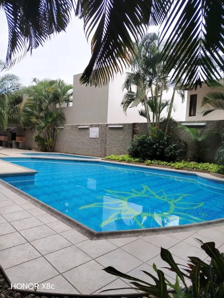 Furnished 322 m² apartment for sale in the Vista Bella gated community: foto 13 de 14