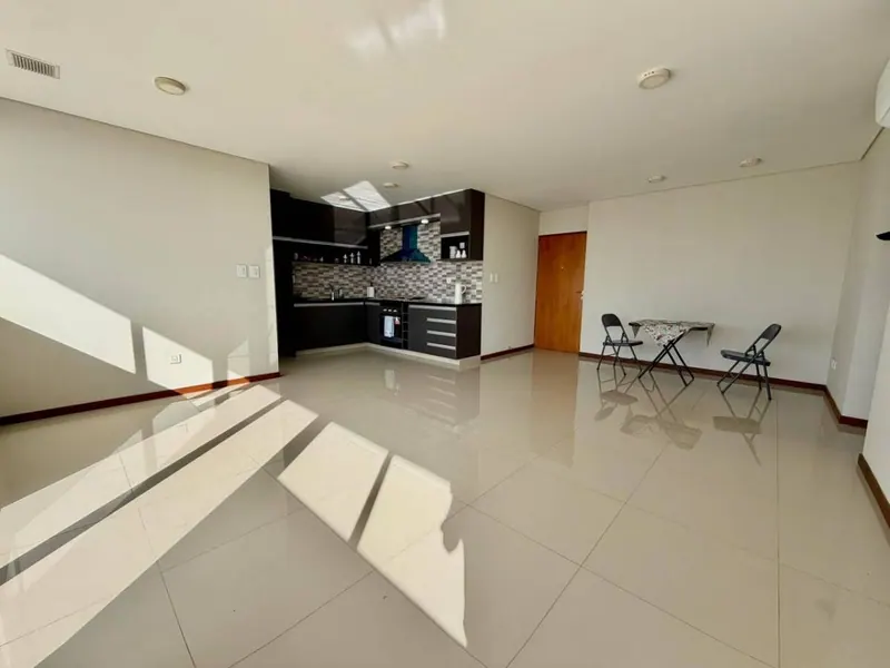 3-bedroom apartment for sale in the Pihare II building: foto 6 de 13