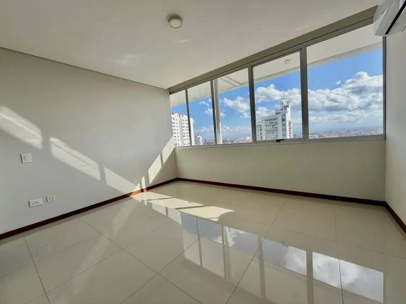 3-bedroom apartment for sale in the Pihare II building: foto 7 de 13