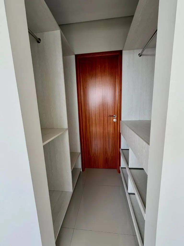 3-bedroom apartment for sale in the Pihare II building: foto 8 de 13