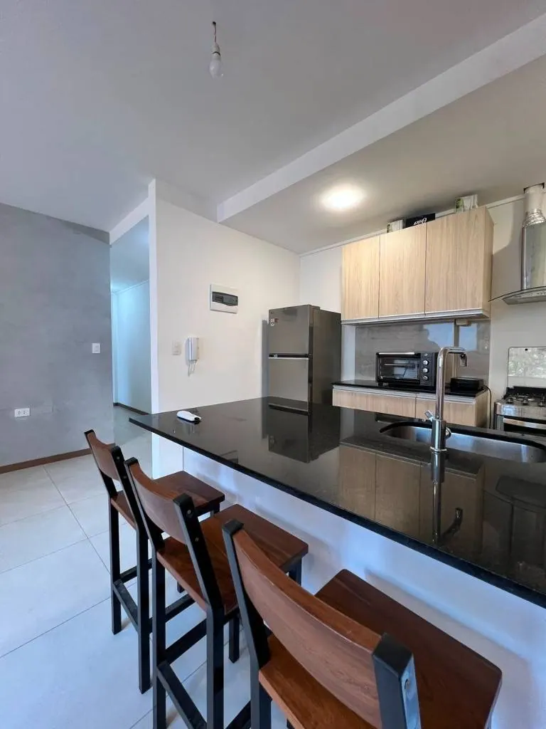 Furnished 2-bedroom apartment for rent in the Acai gated community: foto 2 de 7