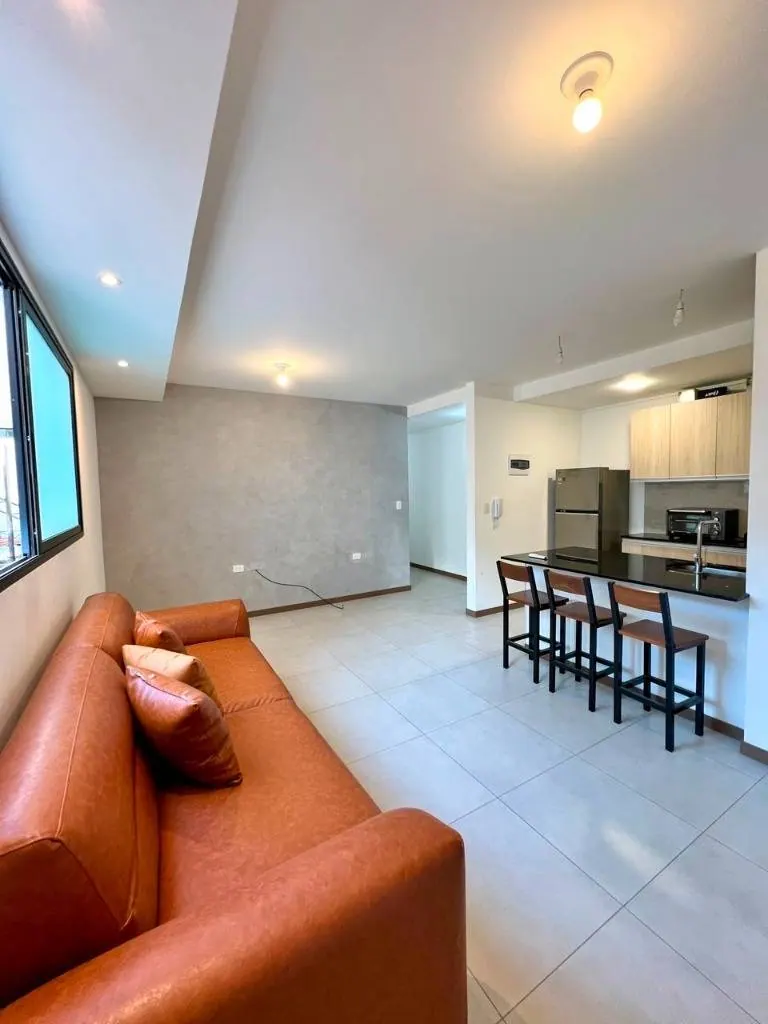 Furnished 2-bedroom apartment for rent in the Acai gated community: foto 3 de 7
