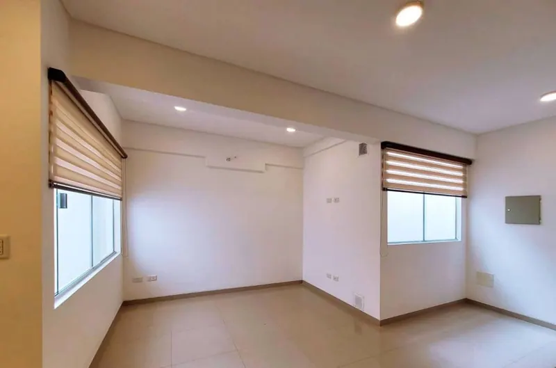 Departamento de 2 dormitorios en venta en el 2do Anillo, Zona Sur: foto 2 de 7
