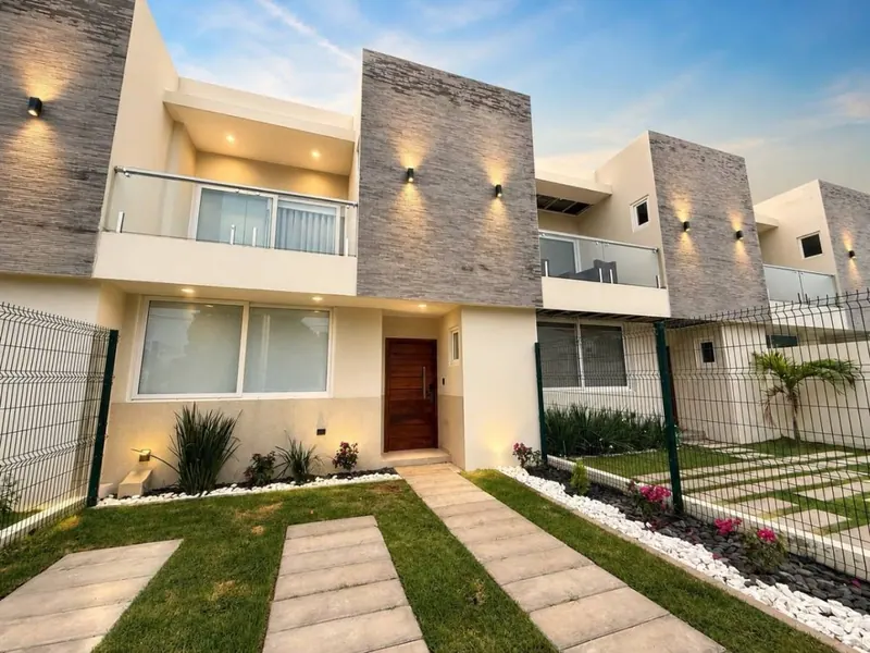 Casa amoblada de 3 dormitorios en alquiler en la Urb. Norte la Molina