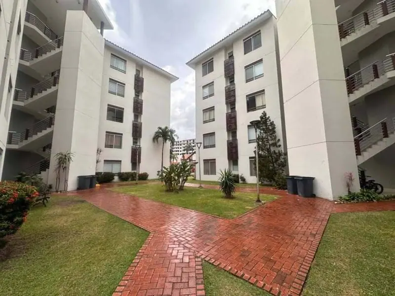 Departamento de 3 dormitorios en venta en el condominio Villa Toscana: foto 9 de 13