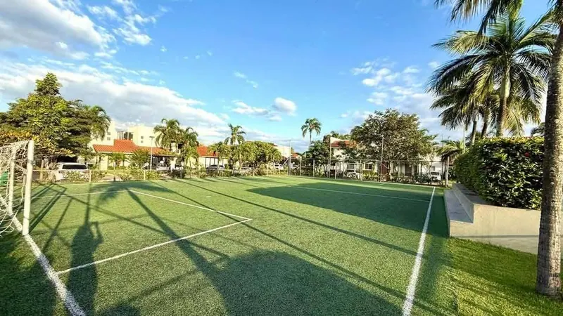 Departamento de 3 dormitorios en venta en el condominio Villa Toscana: foto 12 de 13