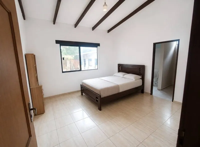 Casa de 8 dormitorios en venta en El Torno, terreno de 495 m²: foto 9 de 15