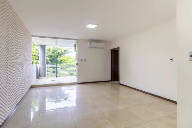 Departamento de 3 dormitorios en venta en el condominio Portofino: foto 5 de 13