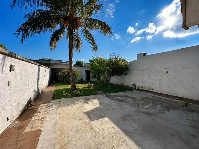 Casa con departamento independiente en venta en el Plan 3000: foto 9 de 18