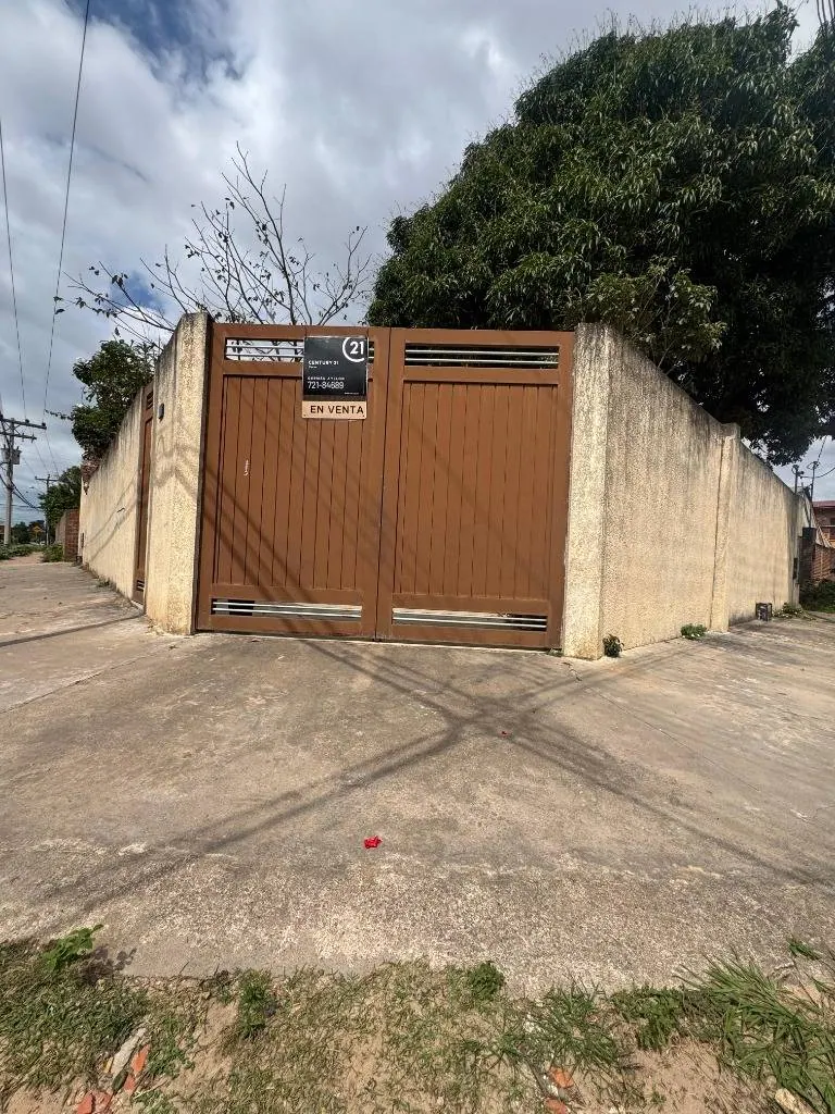 Casa en esquina en venta sobre el 5to Anillo, Zona Sur: foto 3 de 17