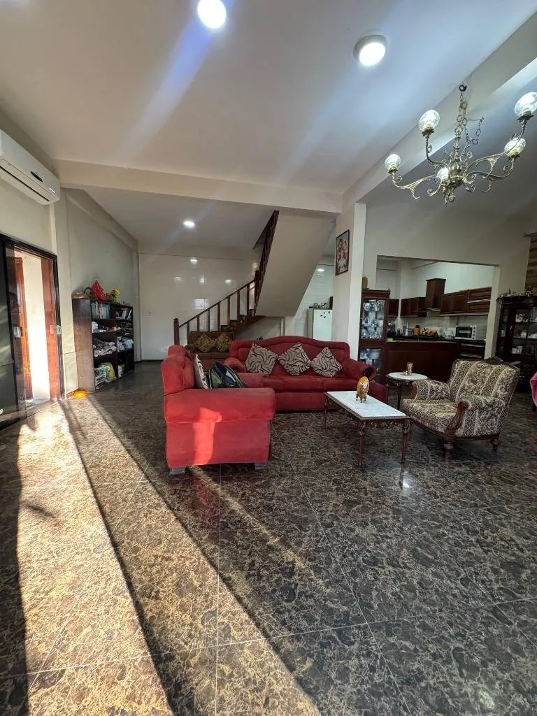 Casa en esquina en venta sobre el 5to Anillo, Zona Sur: foto 7 de 17
