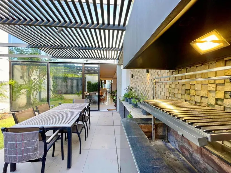 Casa de 4 dormitorios en alquiler en Costanera Blue, Zona Norte: foto 5 de 17