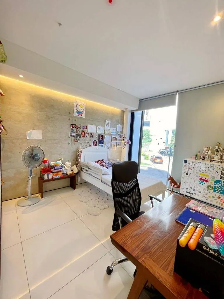 Casa de 4 dormitorios en alquiler en Costanera Blue, Zona Norte: foto 10 de 17