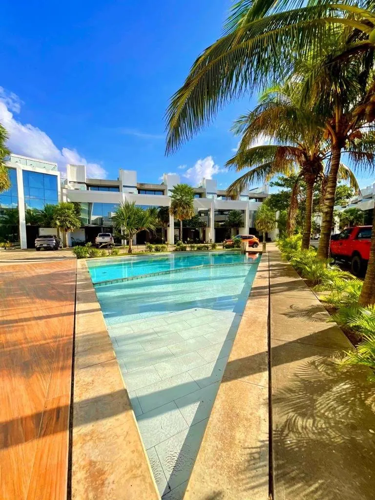 Casa de 4 dormitorios en alquiler en Costanera Blue, Zona Norte: foto 15 de 17