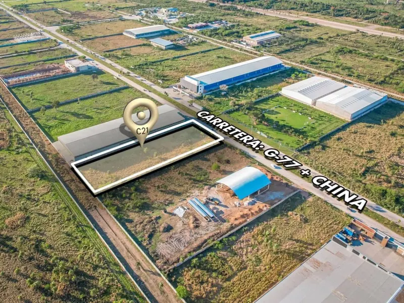 6,300 m² commercial lot for rent on Av. G77, North Zone: foto 2 de 6