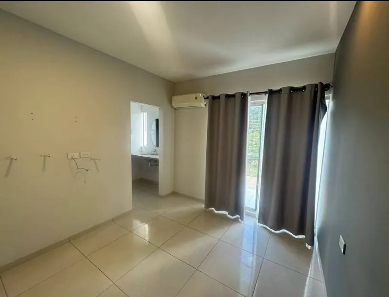 Casa de 3 dormitorios en venta en el condominio Icaraí, Zona Este: foto 7 de 10