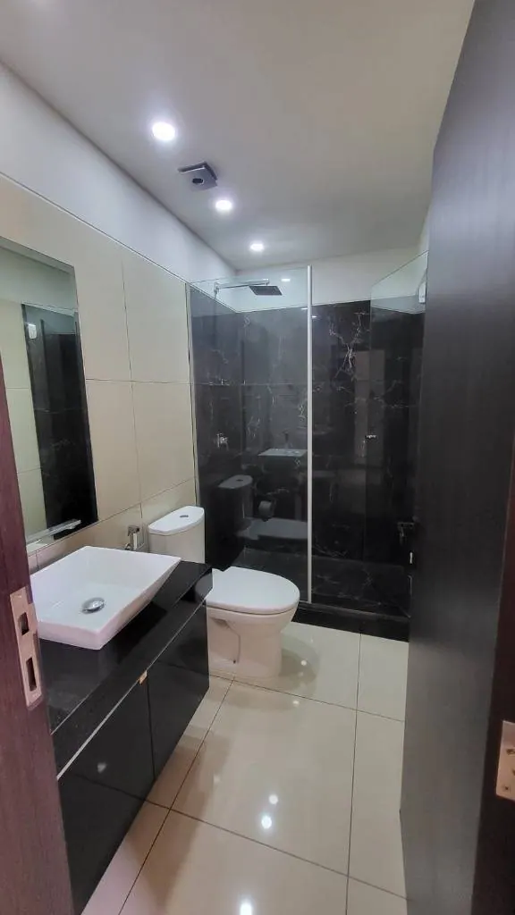 Departamento de 2 dormitorios en venta en Sky Collection, Equipetrol: foto 9 de 21