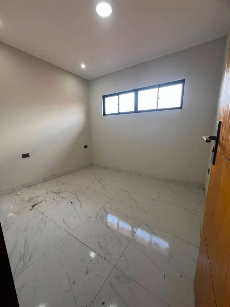 House with independent apartment for sale in Warnes, 230 m²: foto 12 de 18