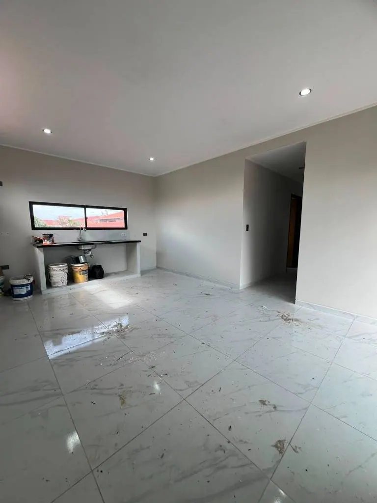 House with independent apartment for sale in Warnes, 230 m²: foto 16 de 18