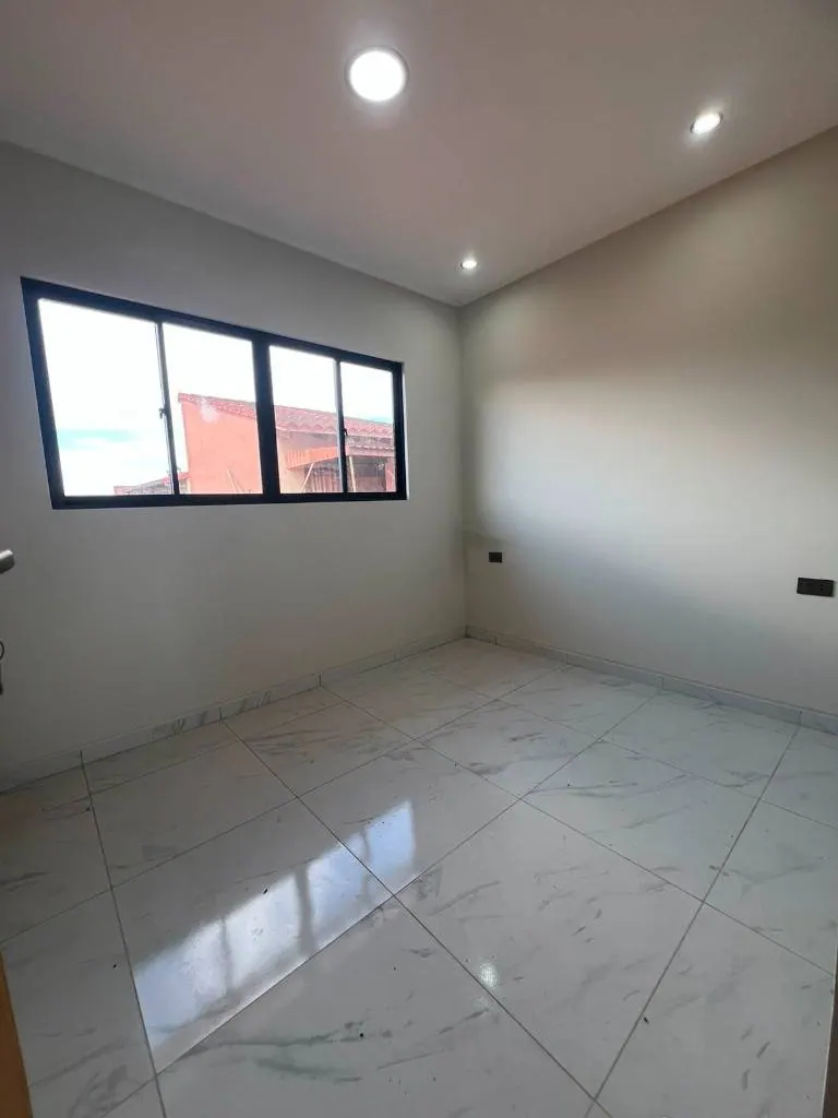 House with independent apartment for sale in Warnes, 230 m²: foto 18 de 18