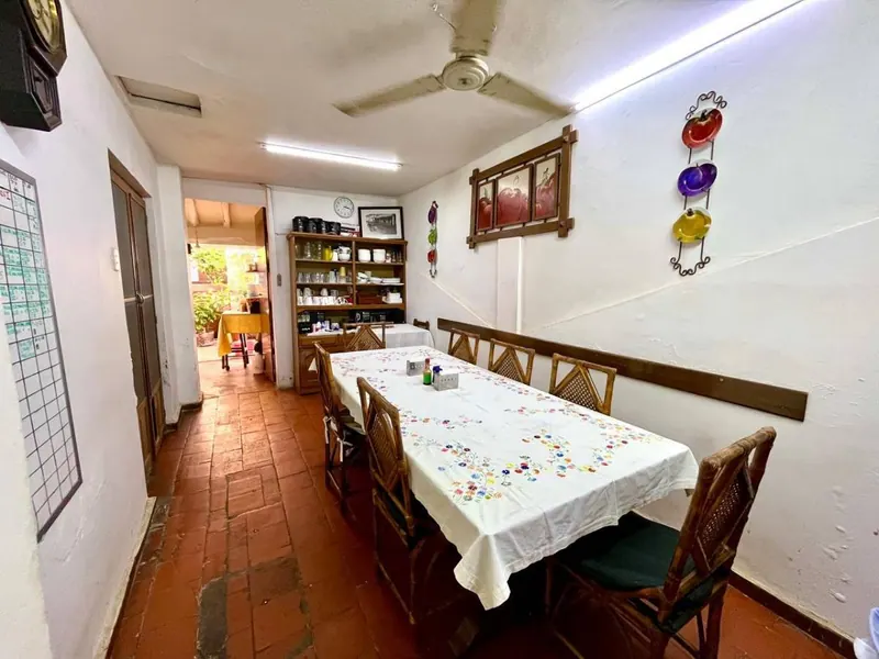 Casa de 4 dormitorios en venta en el Centro, uso comercial: foto 13 de 16