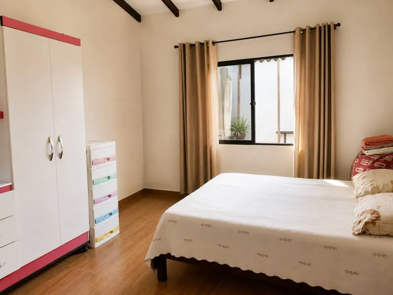 Casa de 3 dormitorios en venta en la Zona Este, 9no anillo: foto 8 de 12