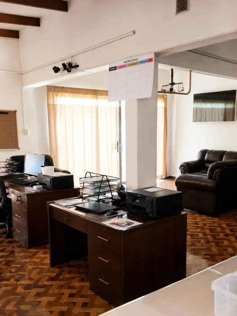 Casa de uso comercial en venta en esquina, km 12 Doble Vía La Guardia