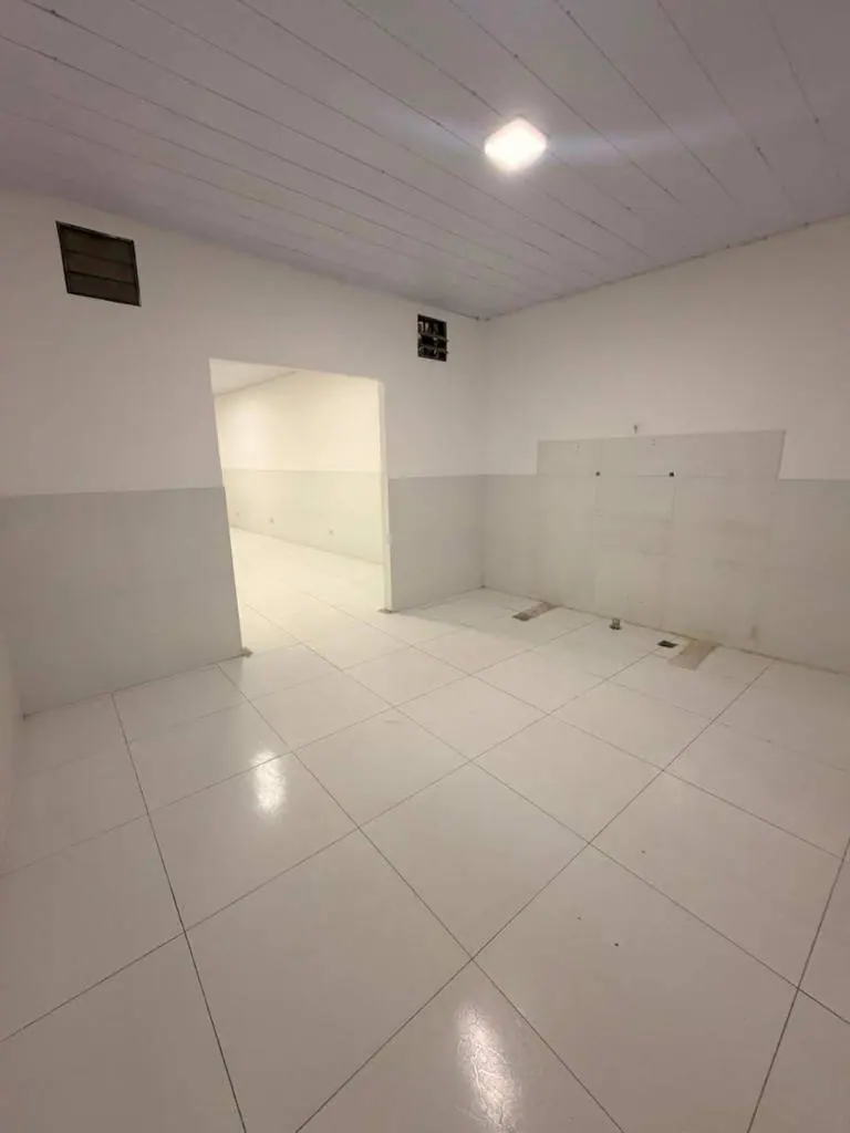 Commercial house for rent near the 3rd ring and Av. Alemana: foto 14 de 18