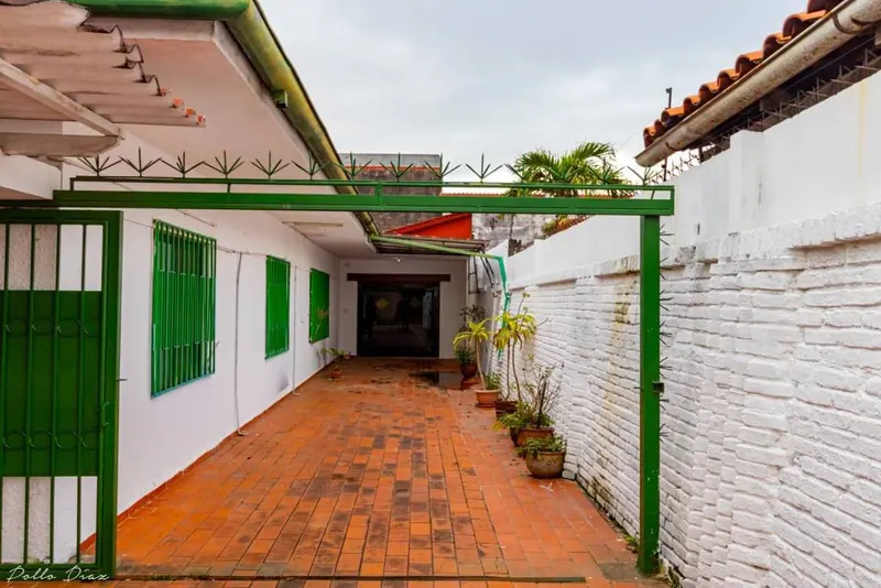 Commercial house for rent near the 3rd ring and Av. Alemana: foto 18 de 18
