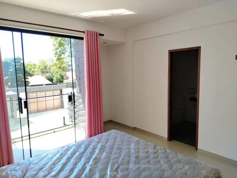 Casa amoblada a estrenar de 4 dormitorios en venta en la Zona Sur: foto 21 de 30