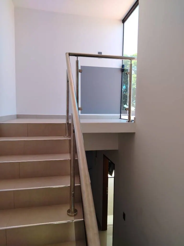 Casa amoblada a estrenar de 4 dormitorios en venta en la Zona Sur: foto 29 de 30