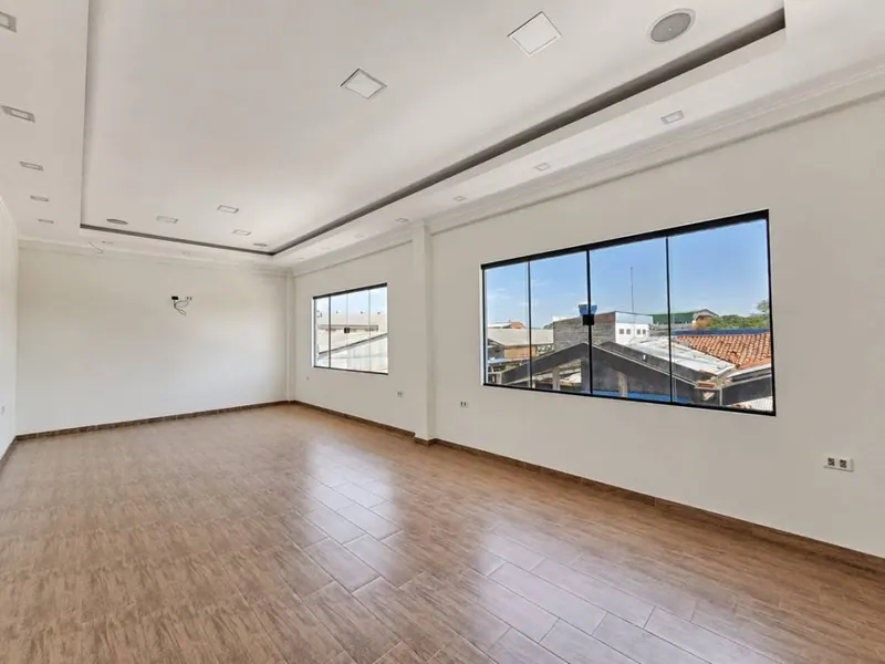 600 m² commercial space for sale in the South Zone: foto 5 de 16