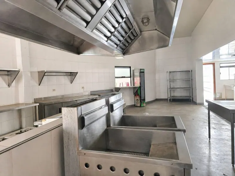 600 m² commercial space for sale in the South Zone: foto 12 de 16