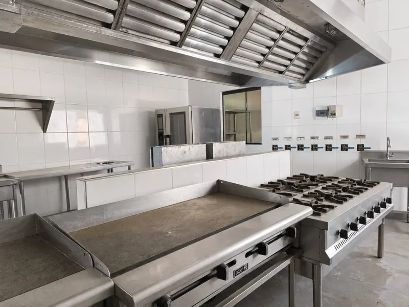 600 m² commercial space for sale in the South Zone: foto 14 de 16