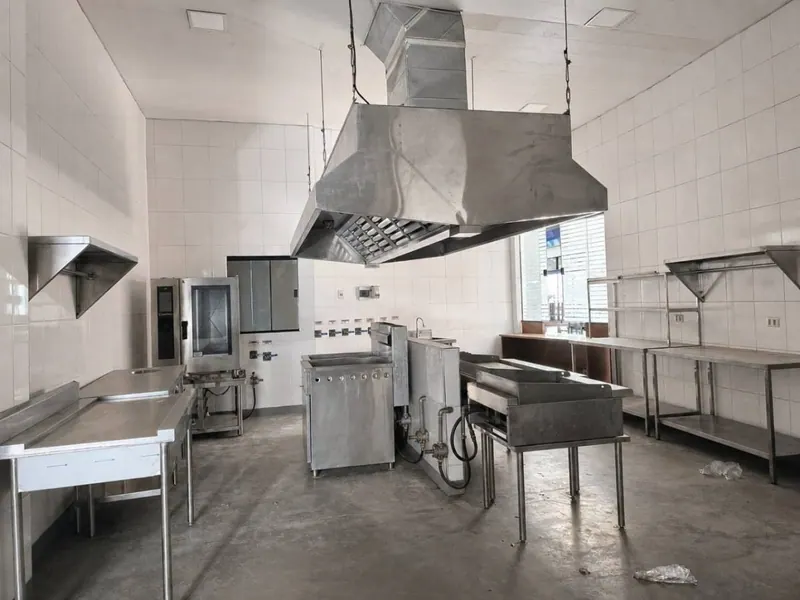 600 m² commercial space for sale in the South Zone: foto 16 de 16
