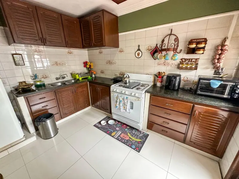 Casa de 4 dormitorios en venta en el Centro con terreno adicional