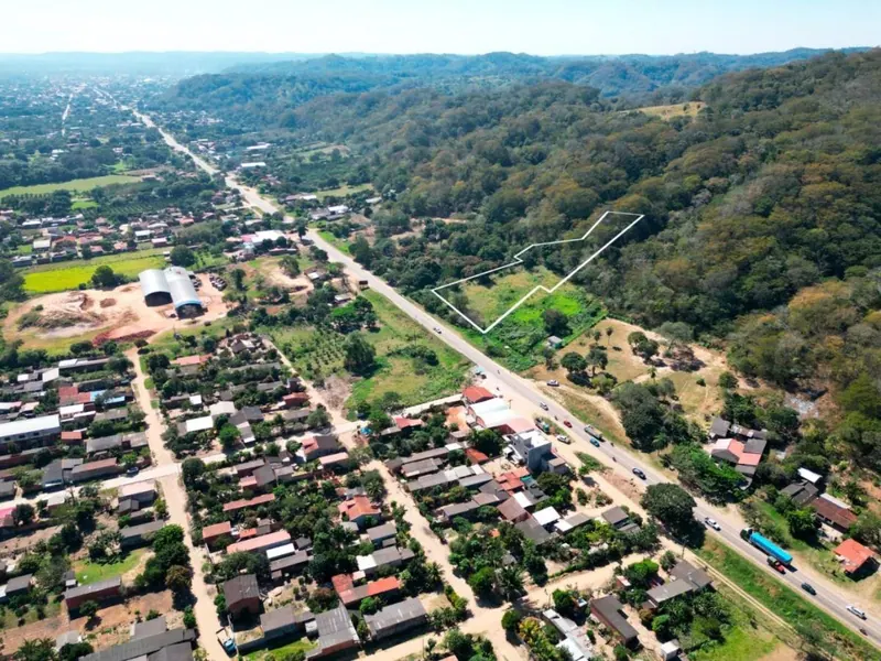 Terreno de 18.900 m² en venta sobre carretera, Limoncito km 37: foto 2 de 6