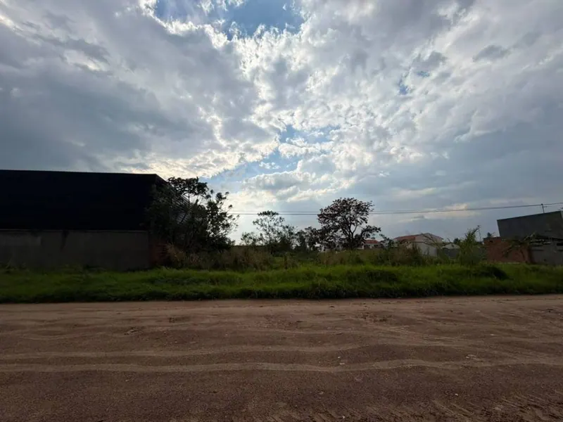 Terreno de 1.387,50 m² en venta en la Zona Norte, Prolongación Beni: foto 4 de 5
