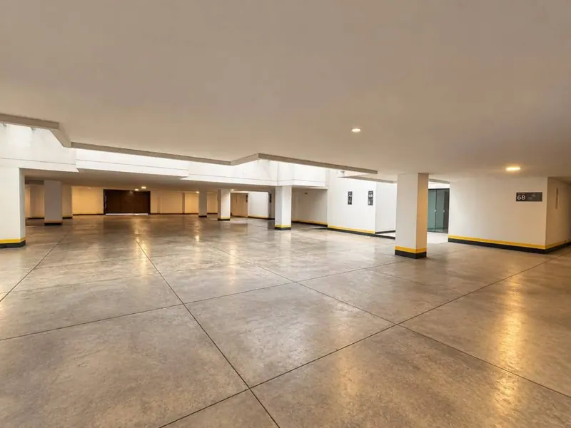 Parqueo de 12,88 m² en venta en el condominio Sky Elite, Equipetrol: foto 4 de 4