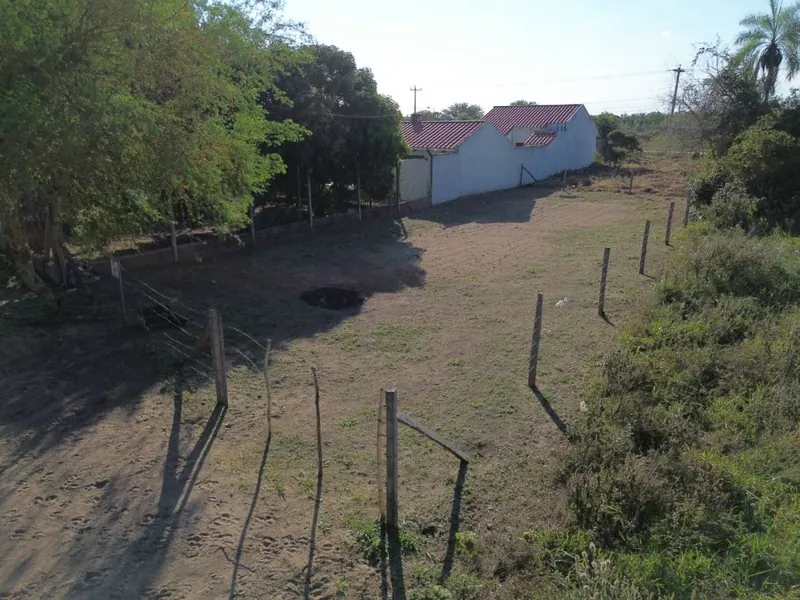 Terreno de 360 m² en venta en Cotoca, Urb. El Cedro I: foto 3 de 9