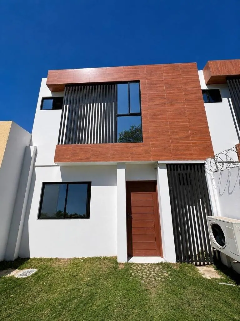 Casa de 3 dormitorios en venta en la Zona Norte, 7mo anillo: foto 1 de 12
